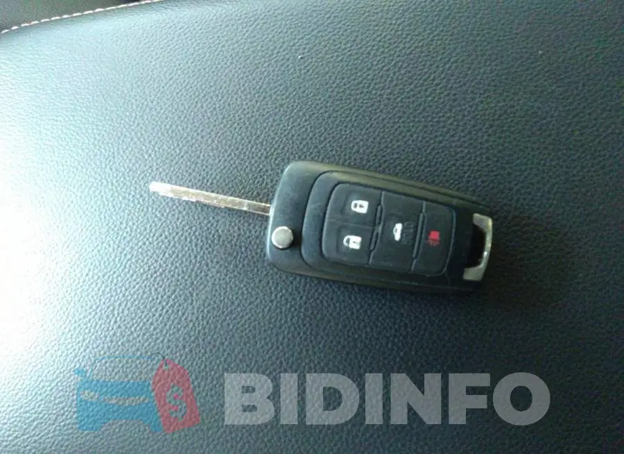 2G1105S37H9183318 Photo# 11