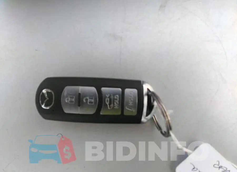 3MZBN1V3XJM180392 Photo# 11