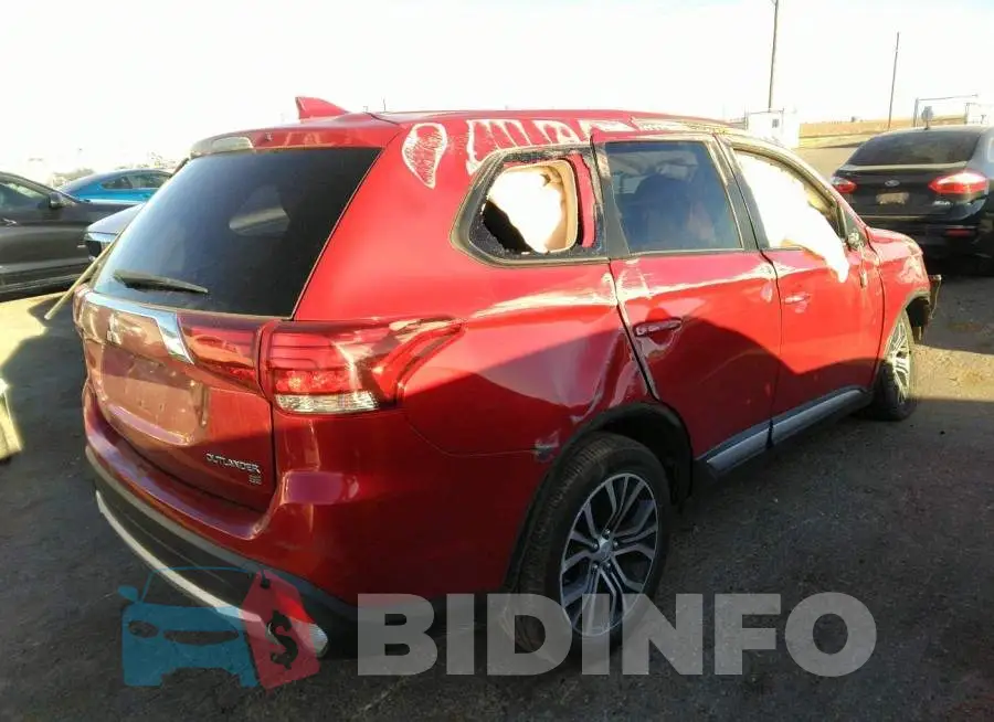 JA4AD3A33JZ040440 Photo# 4