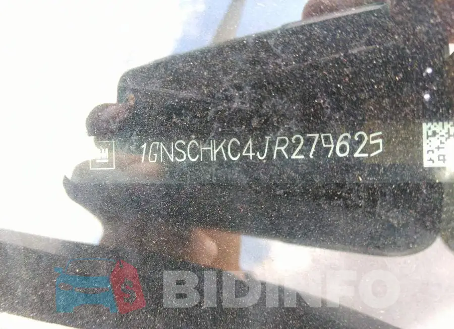 1GNSCHKC4JR279625 Photo# 9
