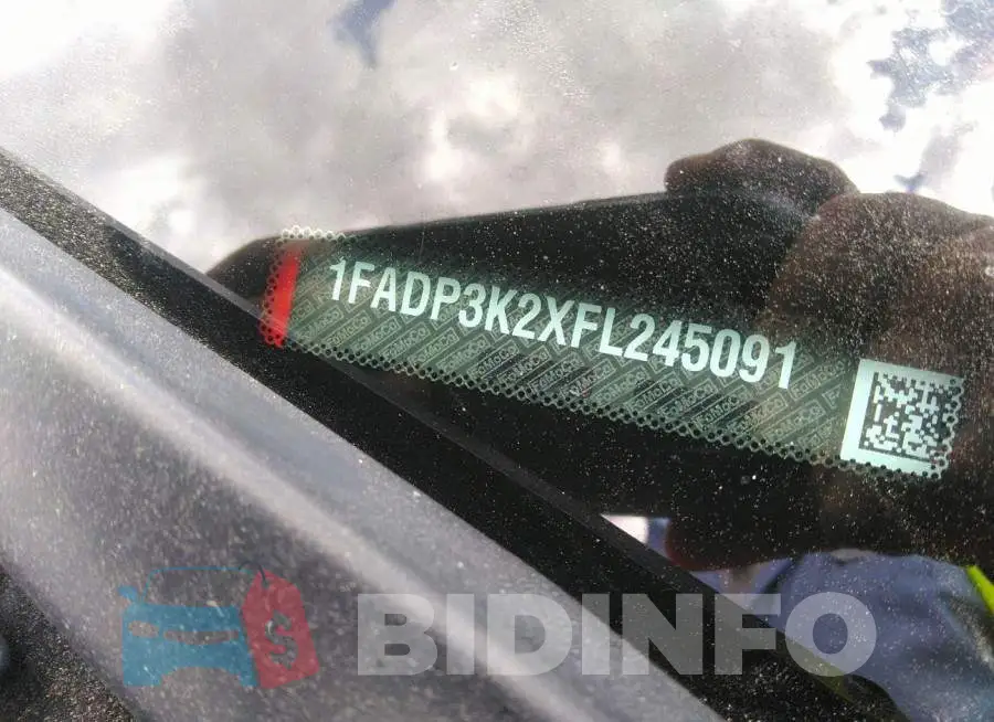 1FADP3K2XFL245091 Photo# 9