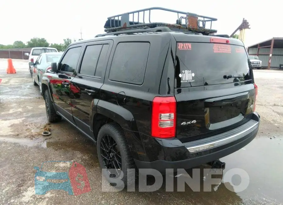 1C4NJRFB0GD523912 Photo# 3