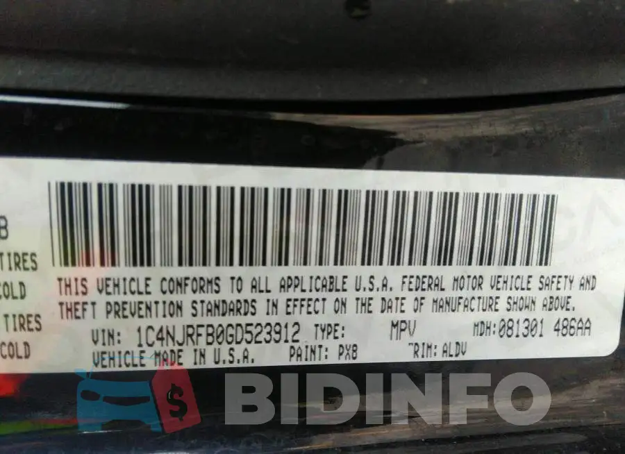 1C4NJRFB0GD523912 Photo# 9
