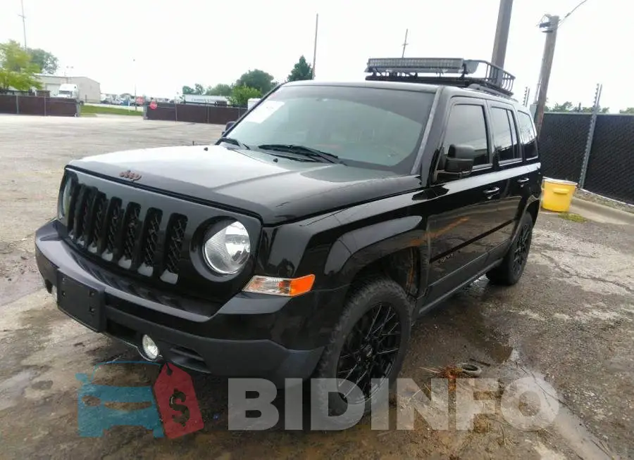 1C4NJRFB0GD523912 Photo# 2