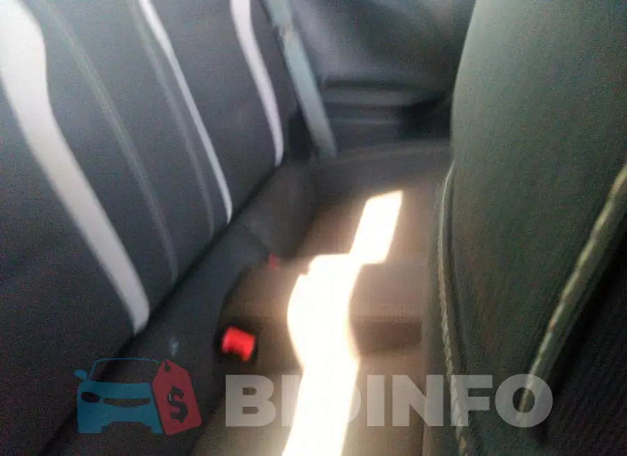 1G1FB1RX4G0184355 Photo# 8
