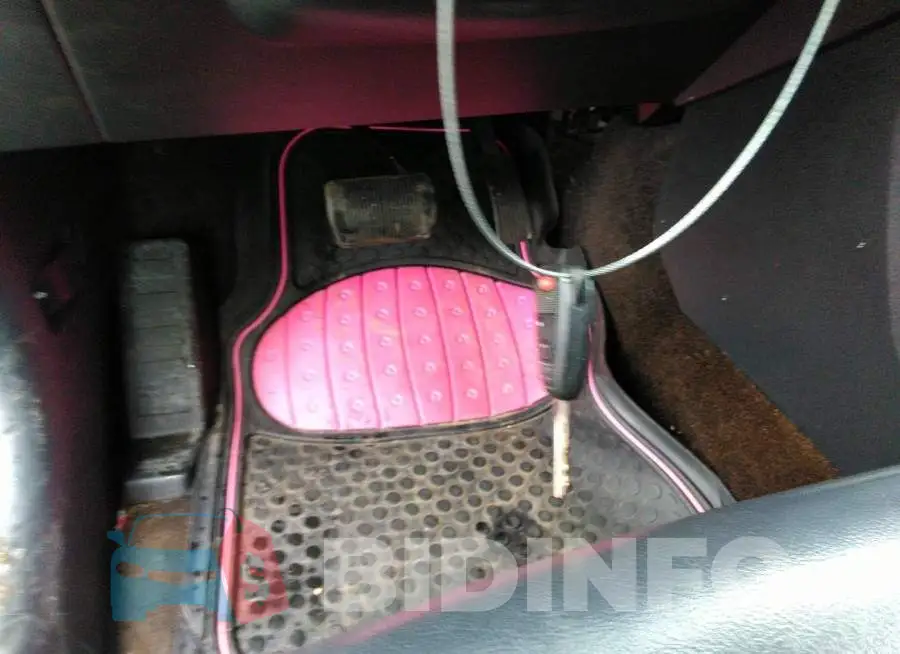 1C4NJDEB7GD594271 Photo# 11