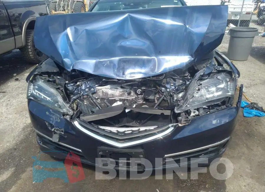 19UUB2F56GA004599 Photo# 6