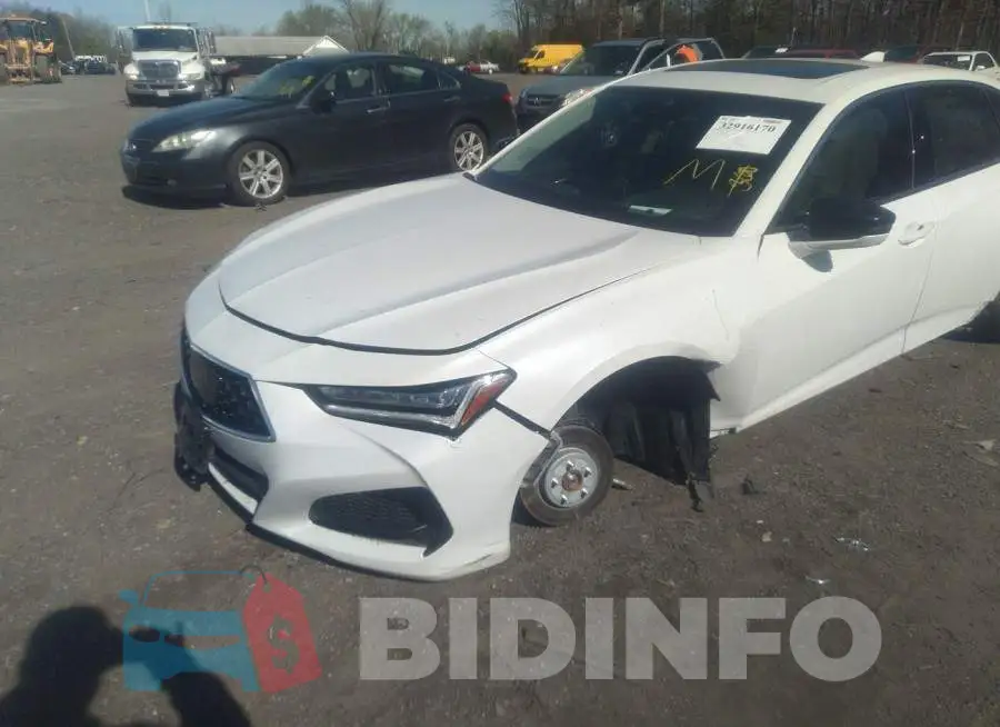 19UUB5F68MA004478 Photo# 6