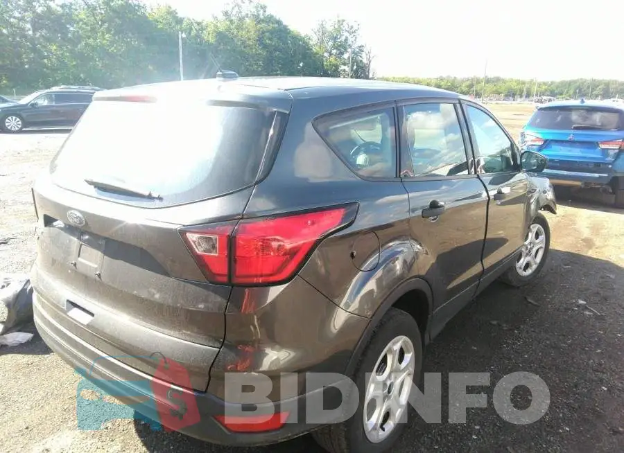 1FMCU0F73KUB96111 Photo# 4