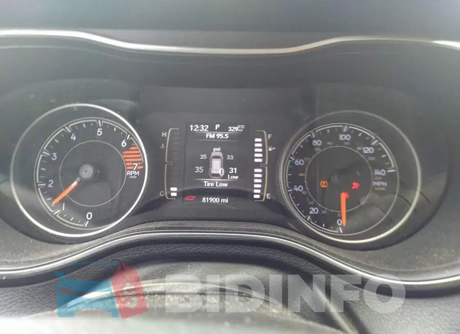 1C4PJLLBXKD263134 Photo# 7