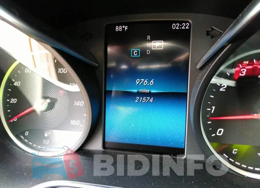 55SWF8DB9KU315269 Photo# 7