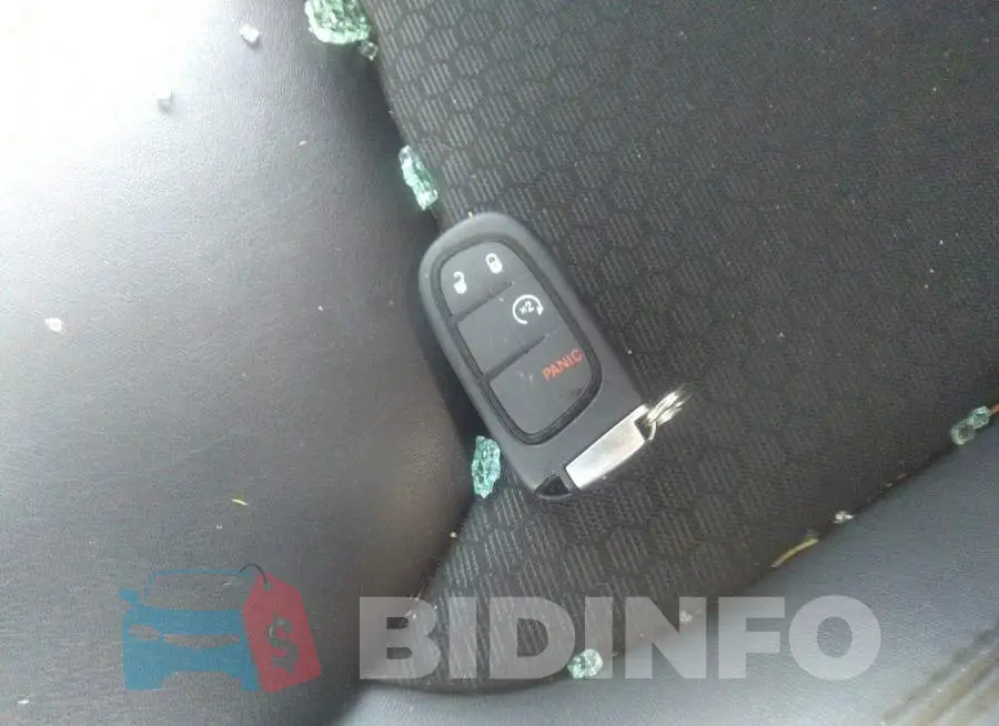 1C4PJMLB3MD240416 Photo# 11