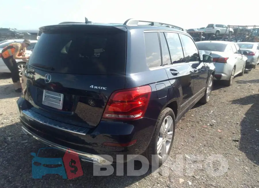 WDCGG8JB1FG432373 Photo# 4