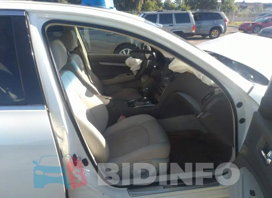 JN1CV6AR4FM522844 Photo# 5