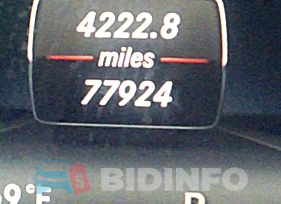 WDDHF5KB8FB098212 Photo# 7