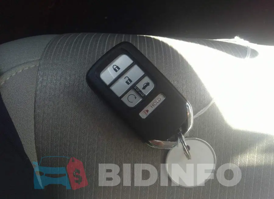 1HGCV1F42JA023677 Photo# 11