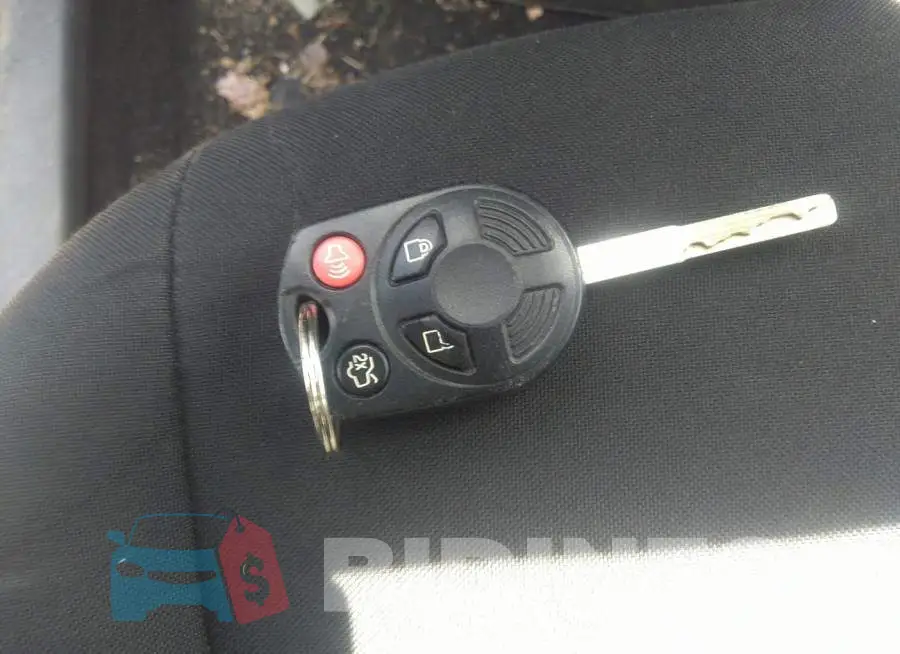1FADP3F27GL296303 Photo# 11
