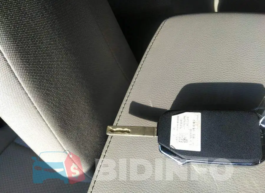 KNDJ23AU3L7002077 Photo# 11
