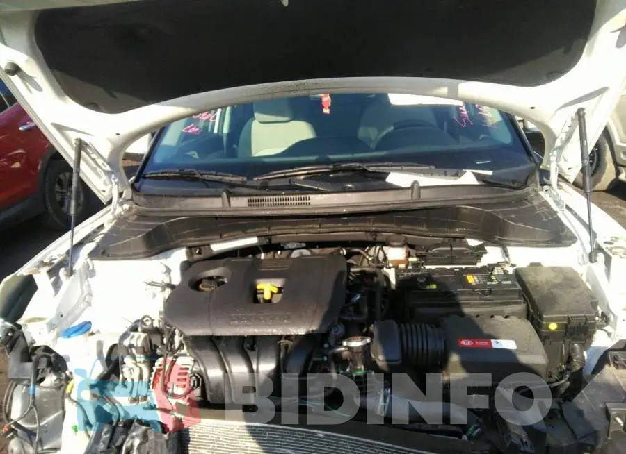 KNDJ23AU3L7002077 Photo# 10