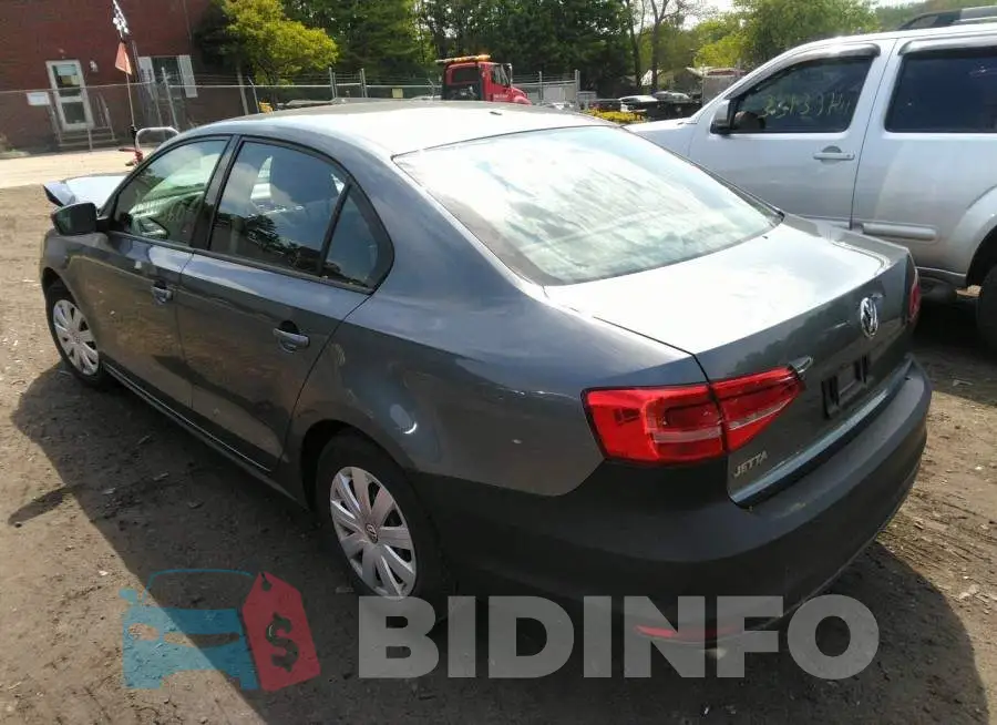 3VW2K7AJ4FM313297 Photo# 3