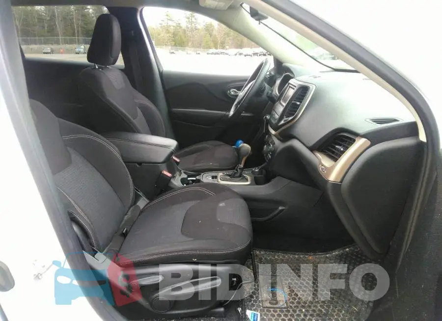 1C4PJMCSXFW565149 Photo# 5