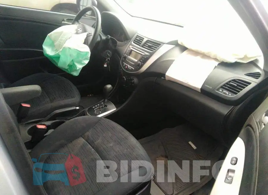 KMHCT5AE8HU312384 Photo# 5