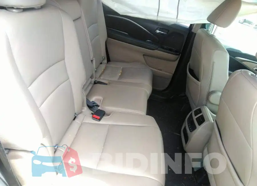 5FNYF6H57HB103532 Photo# 8