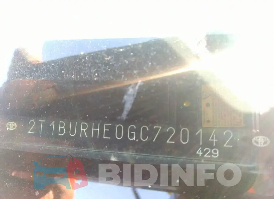 2T1BURHE0GC720142 Photo# 9