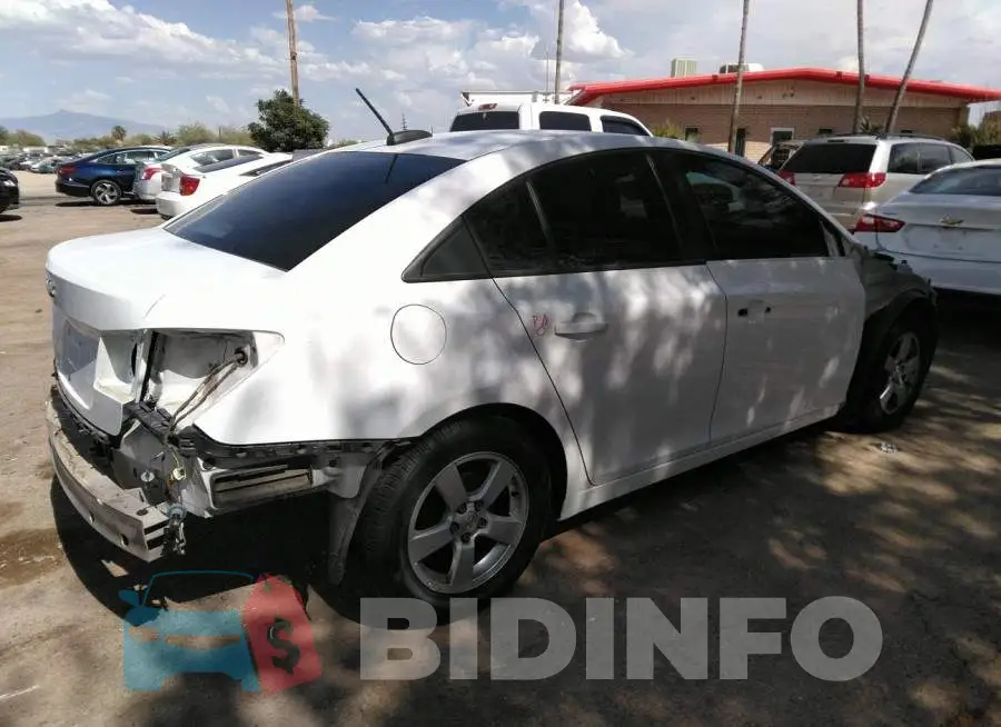 1G1PA5SH2F7189304 Photo# 4