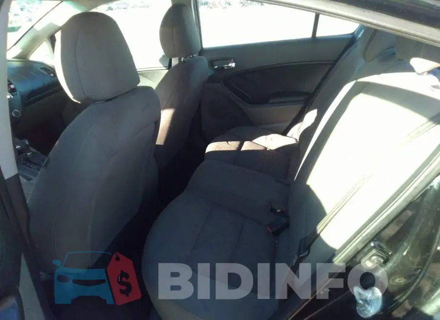KNAFK4A62G5502954 Photo# 8