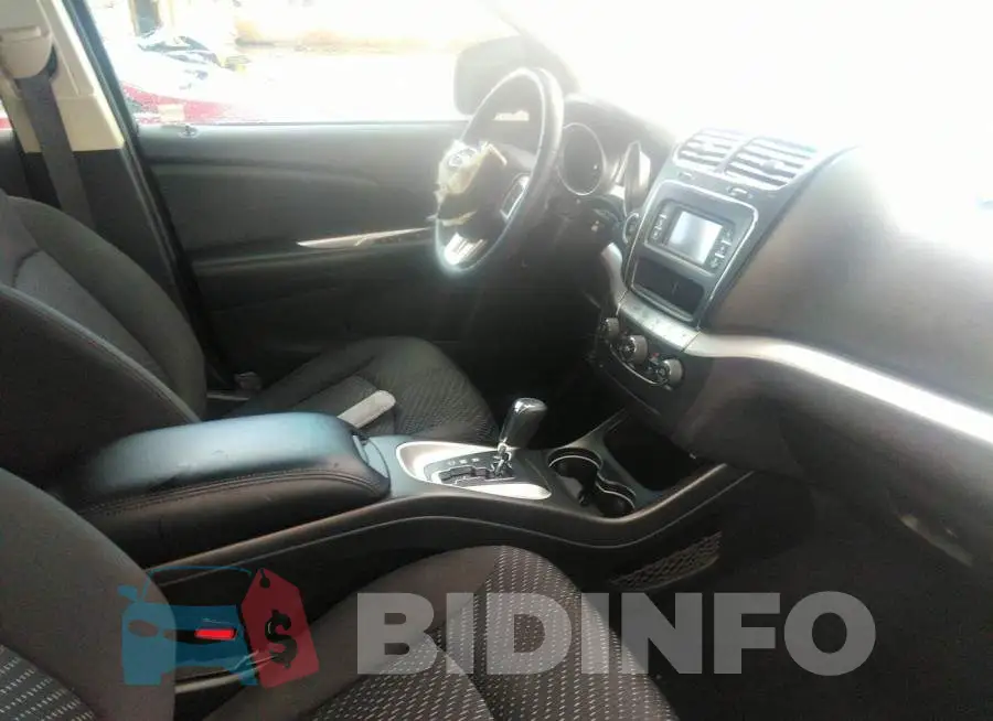 3C4PDCBG1JT189227 Photo# 5