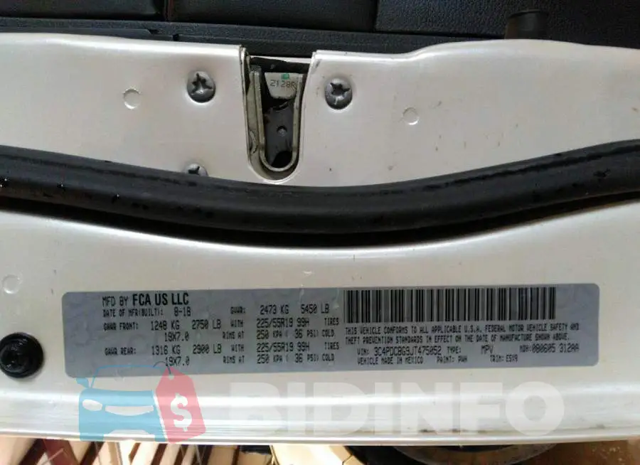 3C4PDCBG9JT475052 Photo# 9