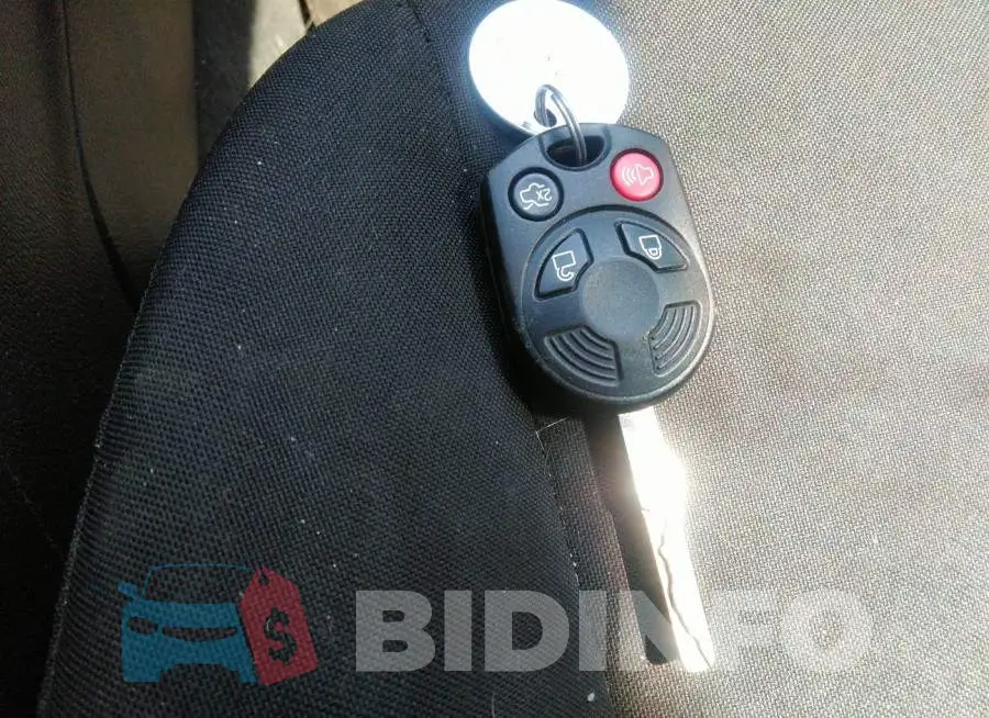 1FADP3F23GL284195 Photo# 11