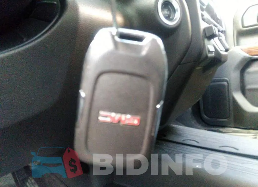 3GTU9CED4LG167580 Photo# 11