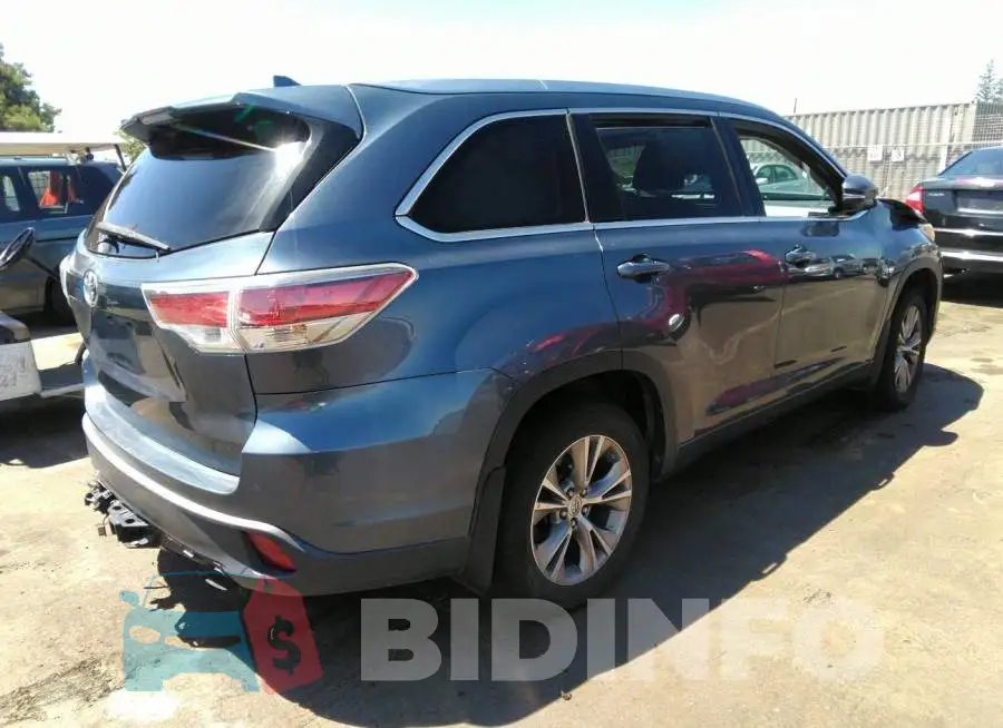 5TDJKRFH6FS110976 Photo# 4