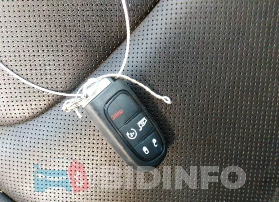 1C4PJLDB5KD454300 Photo# 11
