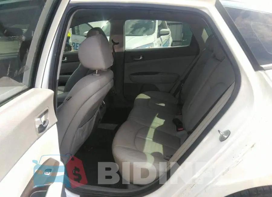 5XXGU4L38GG018237 Photo# 8