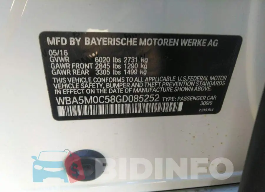 WBA5M0C58GD085252 Photo# 9