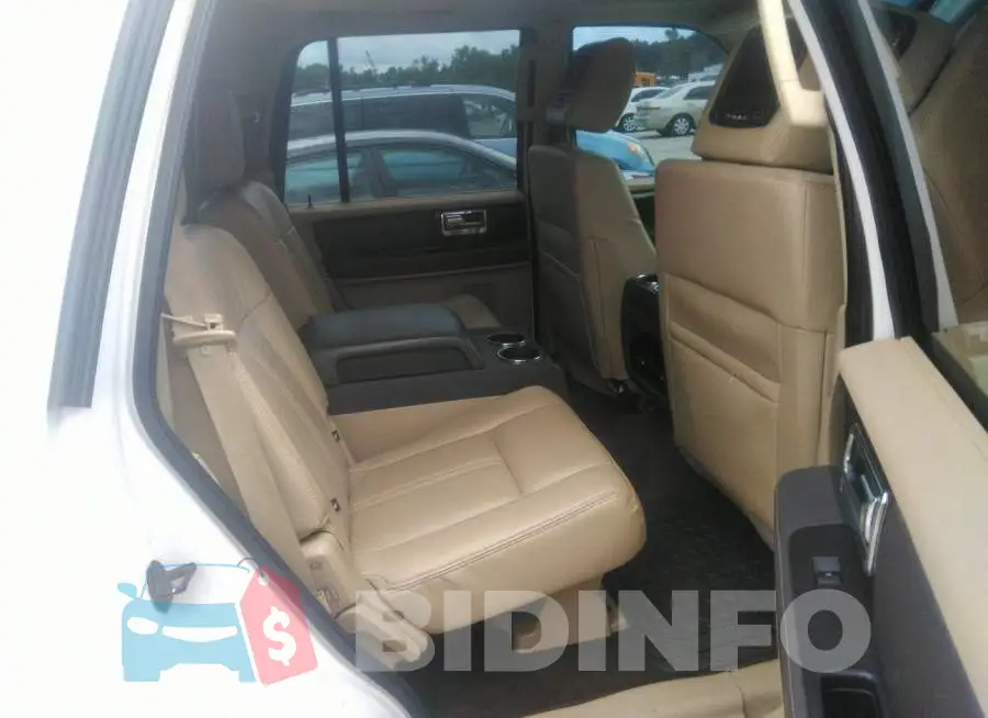 5LMJJ2JT5FEJ02727 Photo# 8