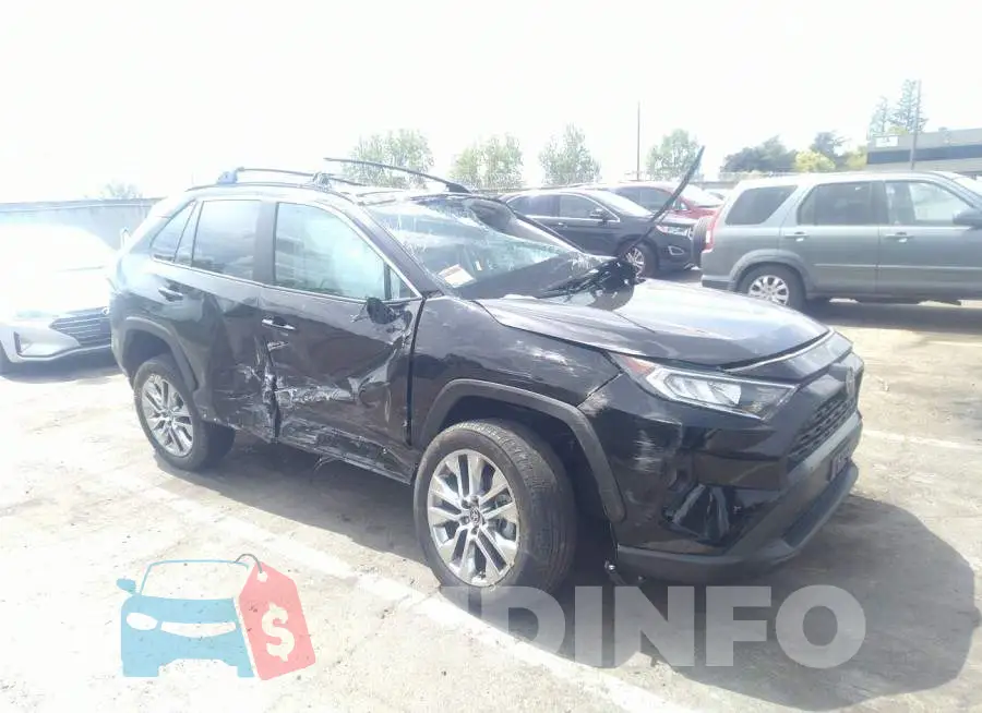 2T3C1RFV1MC114125 Photo# 1