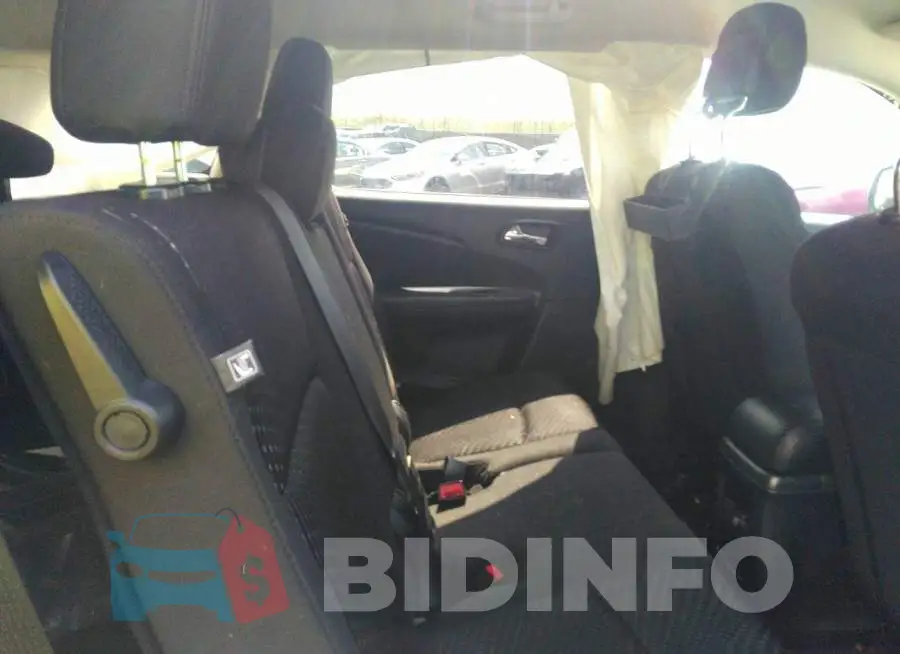 3C4PDCAB9JT447192 Photo# 8