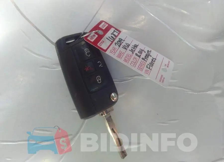 3VWCB7BU6KM179996 Photo# 11