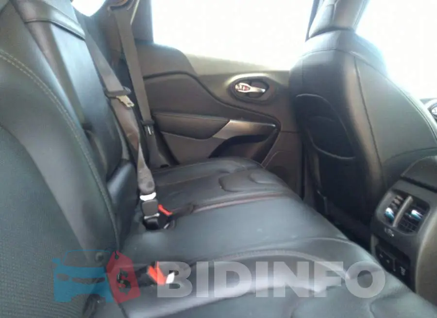 1C4PJMDX6KD304052 Photo# 8
