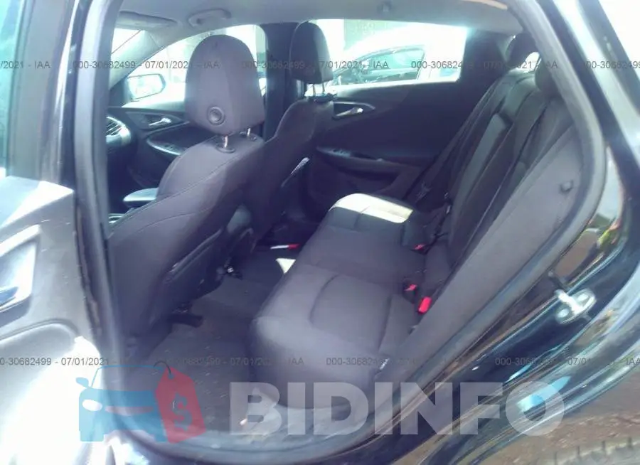 1G1ZB5ST1HF270541 Photo# 8