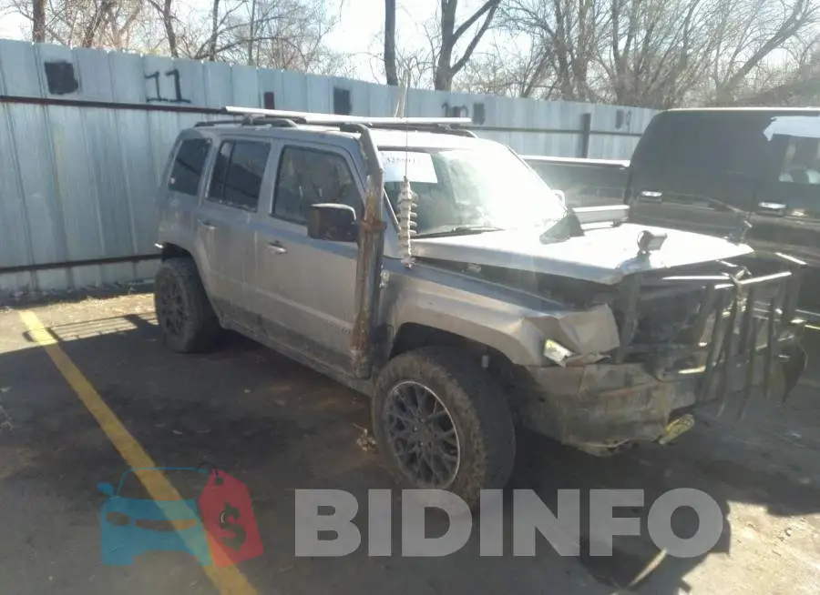 1C4NJPFB7HD182868 Photo# 1