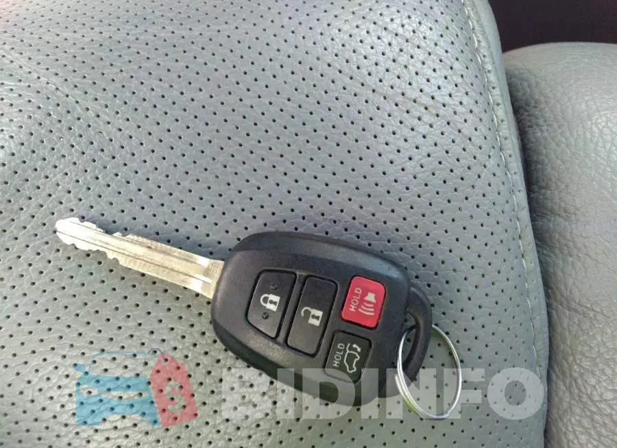 5TDDY5G18KS167082 Photo# 11