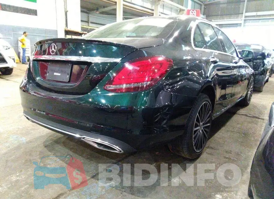 00SWF8DB8KU316154 Photo# 4