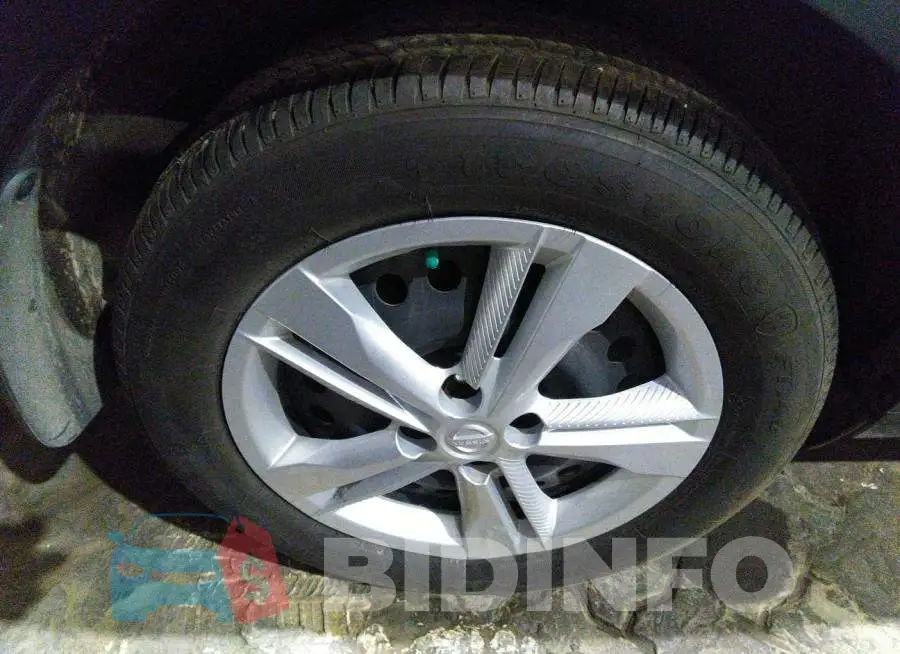 001CP5BV3LL572687 Photo# 8