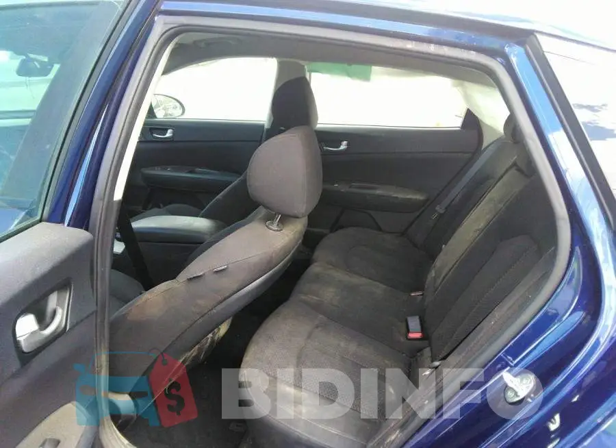 5XXGT4L35JG264642 Photo# 8