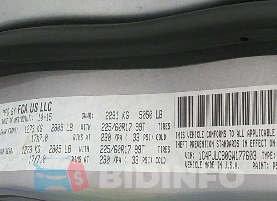 1C4PJLCB0GW177603 Photo# 9
